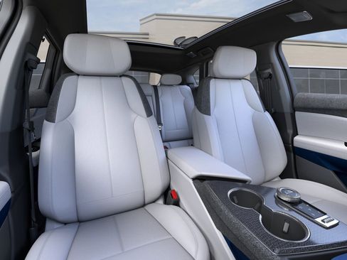 New 2026 Cadillac Optiq Luxury 1 image 16