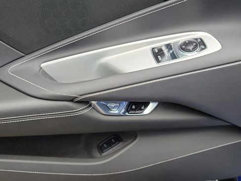 Used 2023 Chevrolet Corvette Z06 image 17