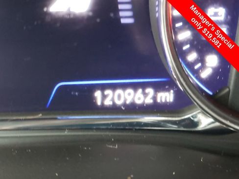 Used 2020 GMC Acadia Denali w/ LPO, 'HIT The Road' Package AWD/4WD image 17