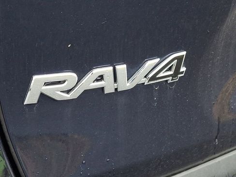 Used 2024 Toyota RAV4 Limited image 21