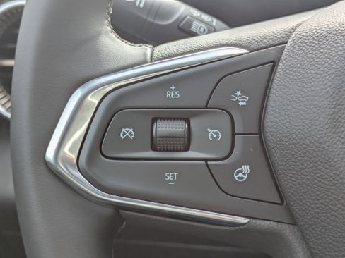 New 2026 Chevrolet Trax ACTIV w/ Sunroof Package image 16