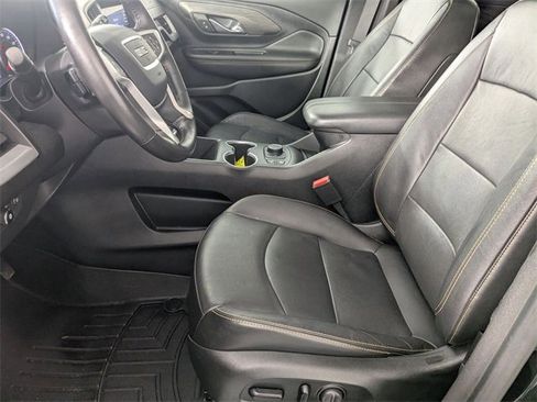 Used 2019 GMC Terrain SLT w/ Preferred Package image 14