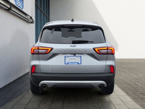 Used 2023 Ford Escape Active image 4