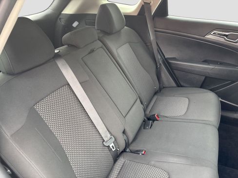 Used 2024 Kia Sportage LX AWD/4WD image 24
