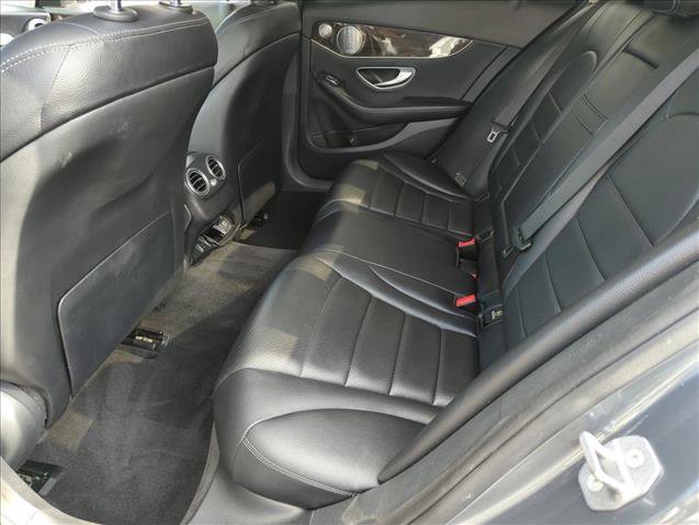 Used 2018 Mercedes-Benz C 300 4MATIC Sedan image 19