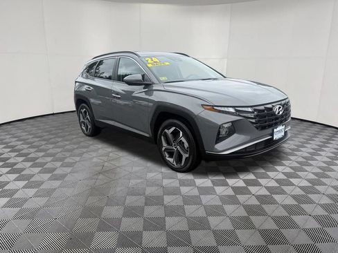 Used 2024 Hyundai Tucson SEL w/ Convenience Package AWD/4WD image 3
