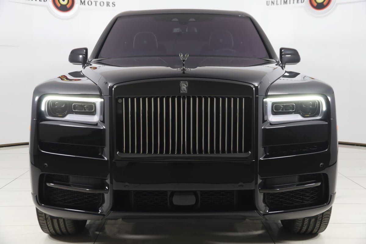 Used 2024 Rolls-Royce Cullinan Black Badge AWD/4WD image 6
