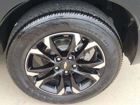 Used 2023 Chevrolet TrailBlazer LT FWD image 22