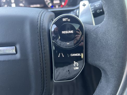 Used 2021 Land Rover Range Rover Sport HST image 13