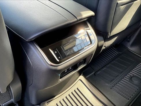 New 2026 Nissan Armada SV AWD/4WD image 40