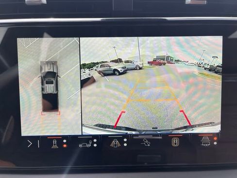 Used 2024 GMC Sierra 2500 Denali Ultimate AWD/4WD image 14