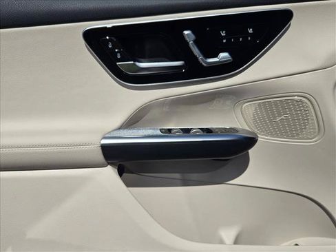 Certified 2026 Mercedes-Benz GLC 300 image 18