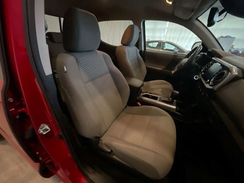 Used 2022 Toyota Tacoma SR5 image 24