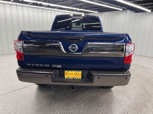 Used 2016 Nissan Titan Platinum Reserve image 5