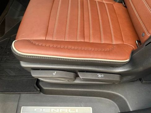 Certified 2023 GMC Yukon XL Denali Ultimate image 35