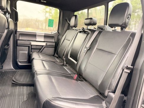 Used 2015 Ford F150 Lariat w/ Equipment Group 502A Luxury image 16