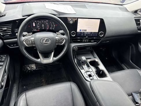 Used 2022 Lexus NX 250 FWD w/ Accessory Package 2 image 7