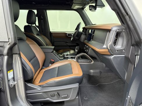 Used 2024 Ford Bronco Outer Banks image 27
