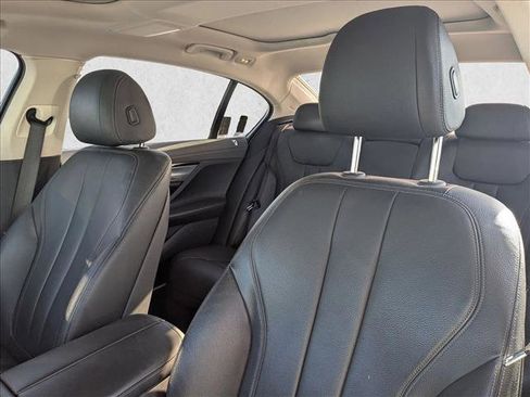 Used 2018 BMW 740i xDrive 740i xDrive image 12