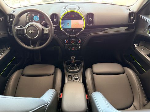 Certified 2024 MINI Cooper Countryman S w/ Premium Package FWD image 14