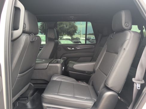 Used 2022 GMC Yukon Denali AWD/4WD image 34
