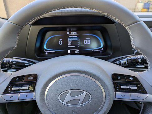 New 2025 Hyundai Elantra Sport FWD image 19