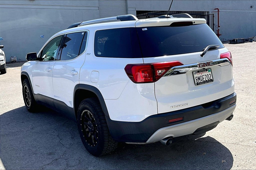 Used 2019 GMC Acadia SLT w/ LPO, Floor Liner Package FWD image 6