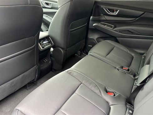 New 2026 Subaru Ascent Limited image 15