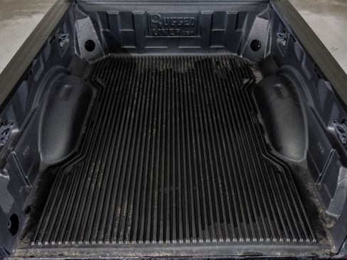 Used 2022 Ford F250 Platinum w/ FX4 Off-Road Package image 55