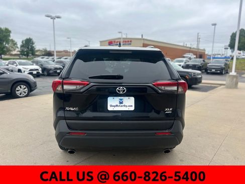 Used 2025 Toyota RAV4 XLE AWD/4WD image 7