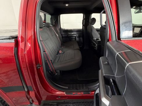 Used 2018 Ford F150 XLT w/ Equipment Group 302A Luxury AWD/4WD image 5