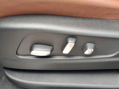 Used 2024 Cadillac XT5 Premium Luxury w/ Technology Package image 20