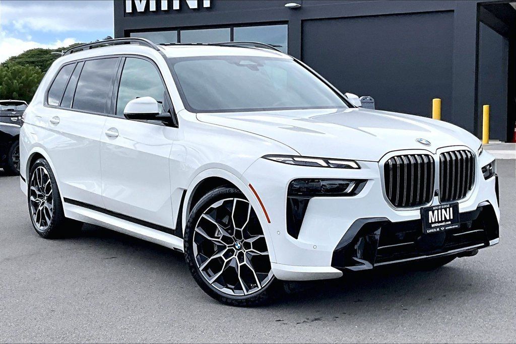 Used 2023 BMW X7 xDrive40i w/ M Sport Package AWD/4WD 360° Tour