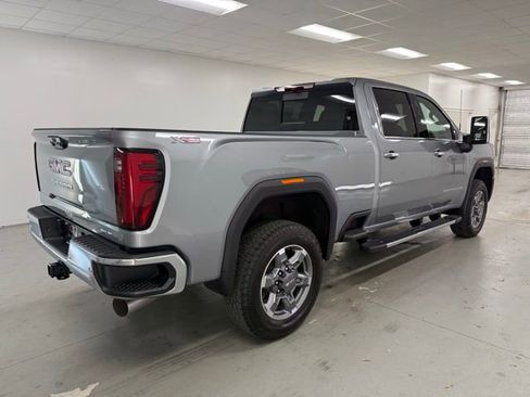 New 2026 GMC Sierra 2500 SLT w/ SLT Premium Package image 6