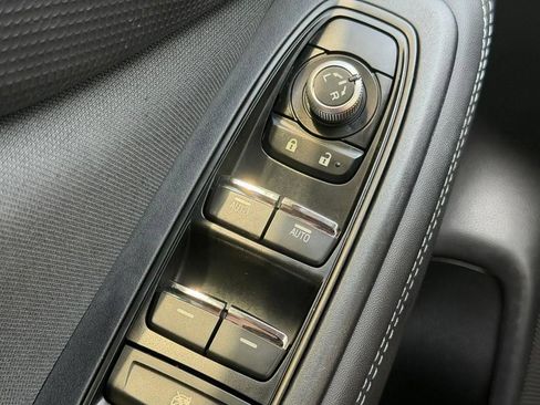Used 2019 Subaru Forester Premium AWD/4WD image 14