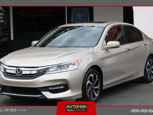 Used 2016 Honda Accord EX image 1