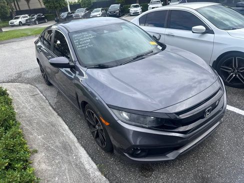 Used 2019 Honda Civic Sport image 4