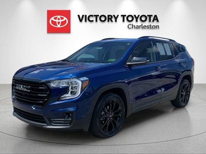 Used 2022 GMC Terrain SLT w/ Infotainment Package II