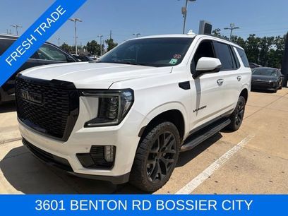 Used 2021 GMC Yukon SLT w/ SLT Premium Package