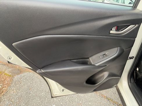 Used 2019 MAZDA CX-3 Sport w/ Sport I-ACTIVSENSE Package image 22