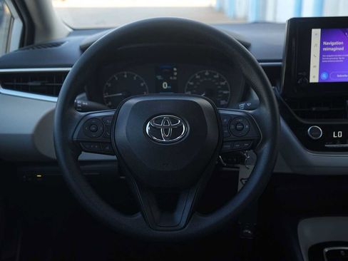 Used 2024 Toyota Corolla LE FWD image 16