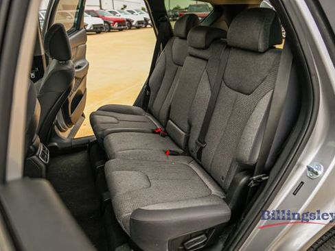 Used 2023 Hyundai Santa Fe SEL AWD/4WD image 11