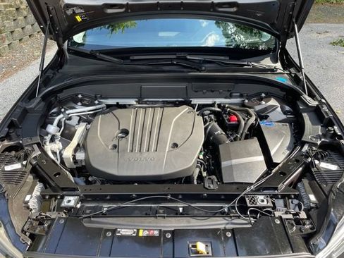 Certified 2022 Volvo XC60 B5 Inscription w/ Advanced Package AWD/4WD image 26
