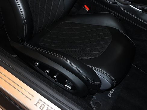 Certified 2017 Ferrari GTC4Lusso image 33