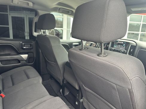 Used 2019 Chevrolet Silverado 1500 LT image 25