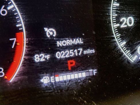 Used 2024 Honda HR-V LX image 19
