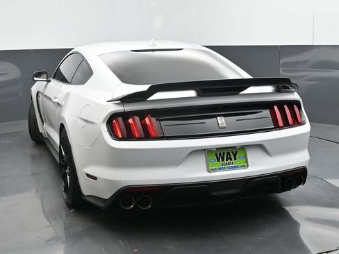 Used 2020 Ford Mustang Shelby GT350 w/ Technology Package image 4