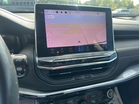 Used 2022 Jeep Compass Trailhawk w/ Trailhawk Elite Group image 16