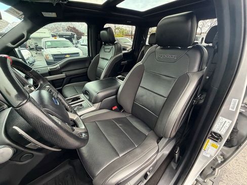 Used 2019 Ford F150 Raptor w/ Equipment Group 802A Luxury AWD/4WD image 15