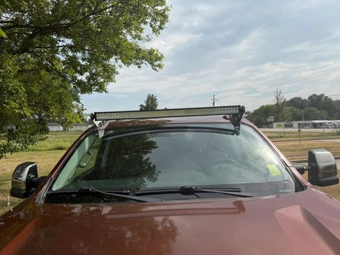 Used 2017 Nissan Titan Platinum Reserve AWD/4WD image 5
